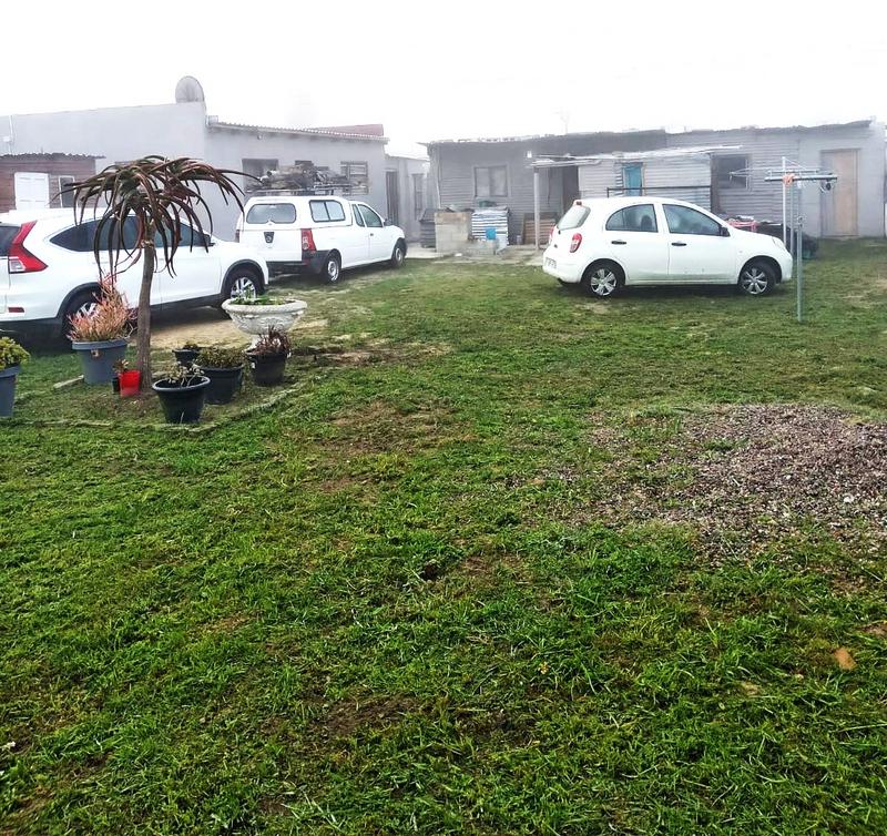 2 Bedroom Property for Sale in Peerless Park Western Cape